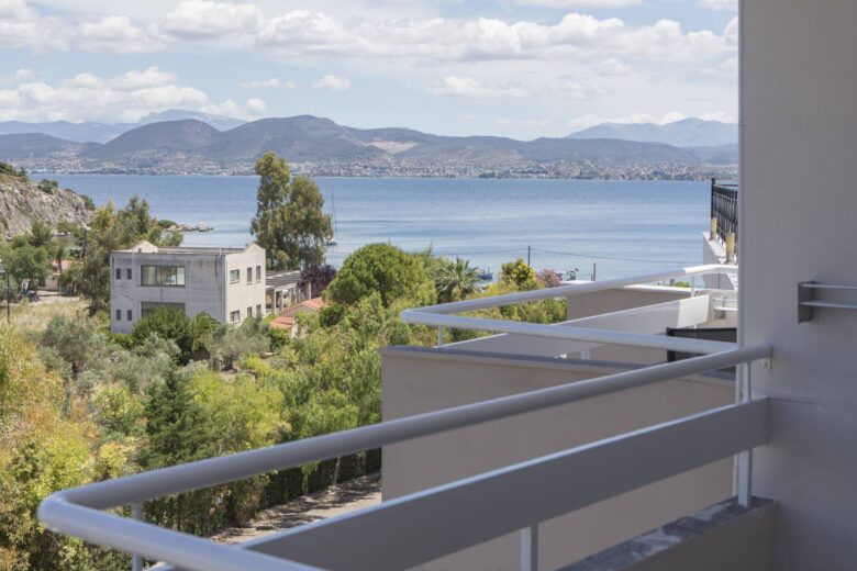 Δίκλινο Δωμάτιο Μπαλκόνι Almira Mare