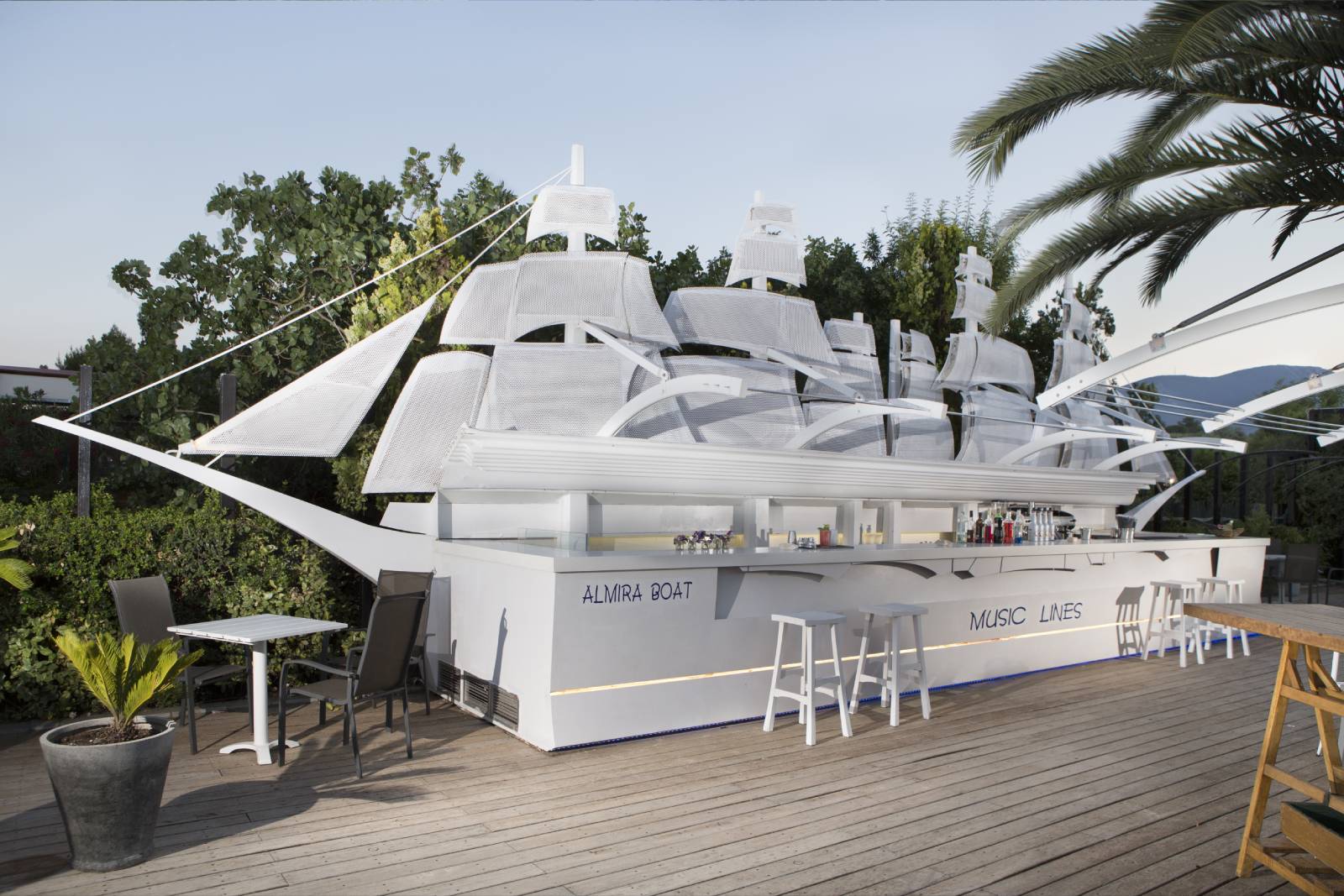 Pool Bar Almira Mare 2